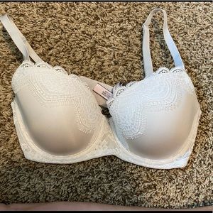 Victoria Secret Lined Demi Bra DONATING SOON!
